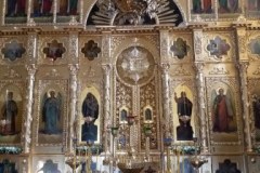 внутри-Храма